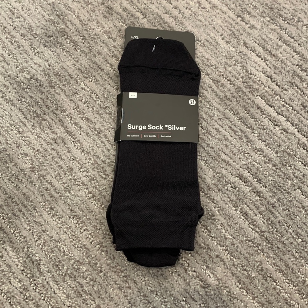 Surge sock silver